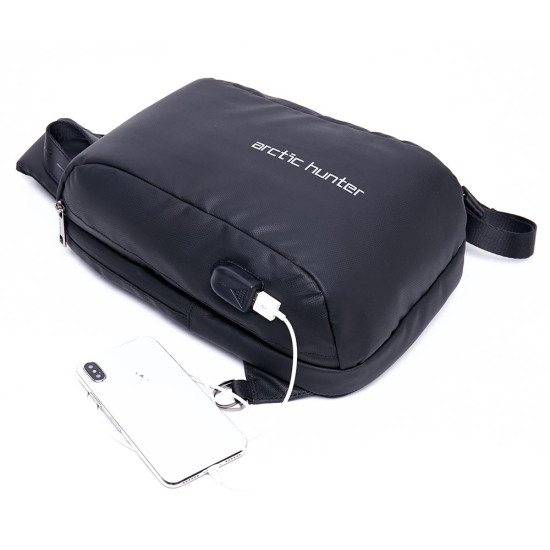 ARCTIC HUNTER Τσάντα Crossbody XB-00081-BK, USB, μαύρη