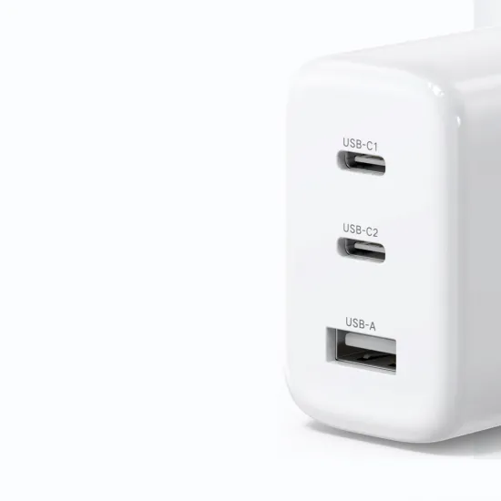 Ugreen fast charger 2x USB Type C / USB 65W PD3.0, QC3.0/4.0+ white (CD275)