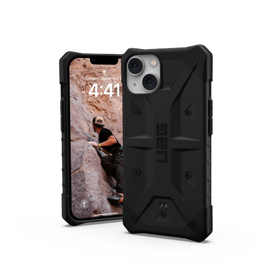 UAG Pathfinder case for iPhone 14 Plus - black