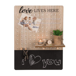Πίνακας σημειώσεων φελλού «Love lives here» με 1 ράφι και μαυροπίνακα Υ48x36x1εκ.