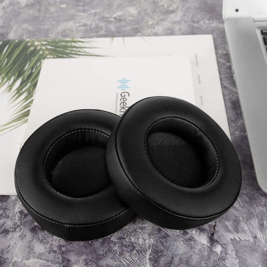Geekria pair of Cushions for Razer Kraken Pro V2 & 7.1 V2 Gaming Headsets